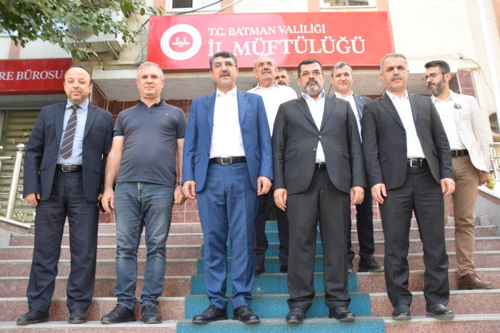 AK Parti Batman Milletvekili Nasıroğlu, Müftülüğü ziyaret etti