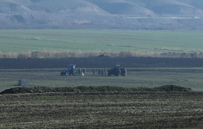 Diyarbakır'da iki aile arasında çıkan taşlı, sopalı ve silahlı kavgada 1 kişi öldü, 4 kişi yaralandı