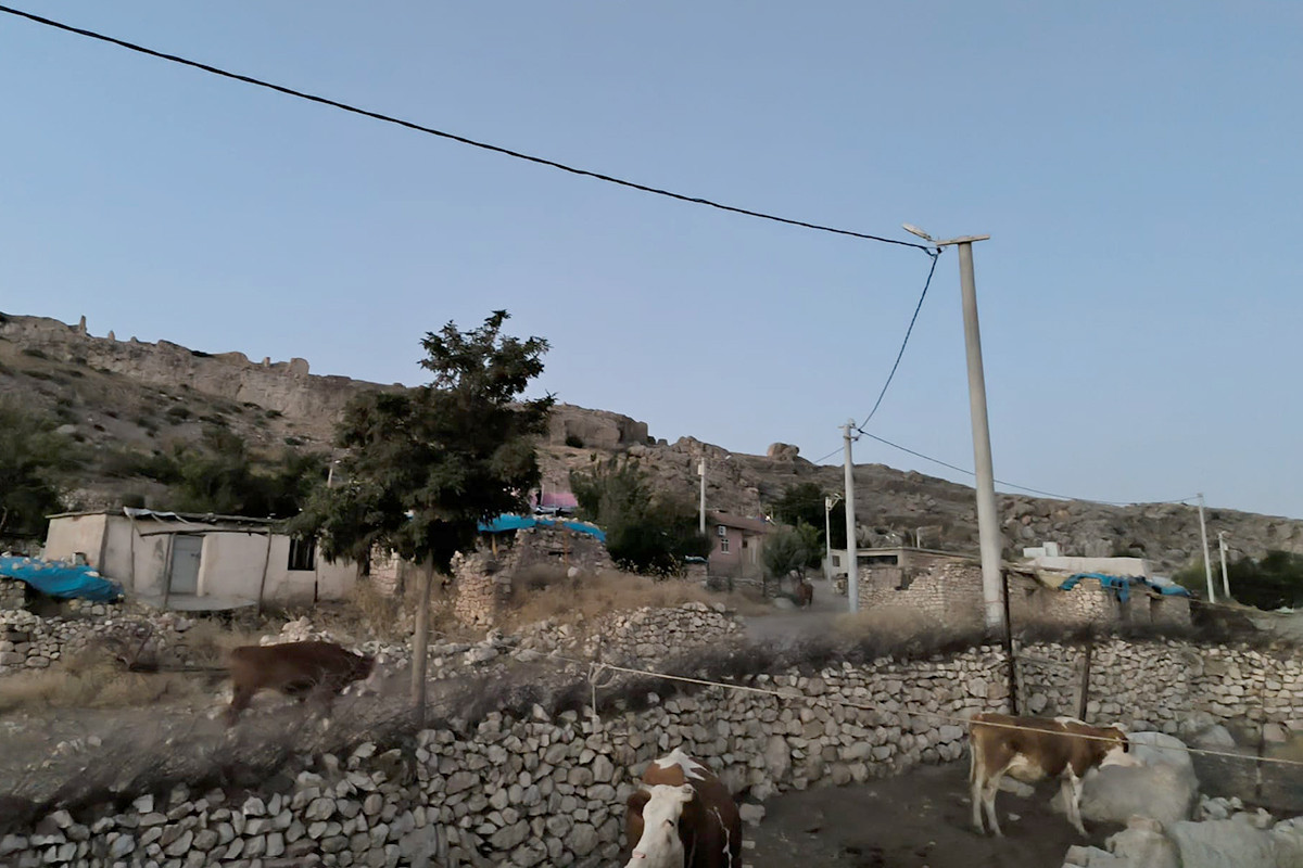 Elektrik Kesintileri Kurtalan Köylerini Mağdur Ediyor