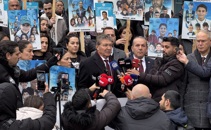 KKTC Başbakanı Üstel, Adıyaman'da Grand İsias Hotel'in depremde yıkılmasına ilişkin duruşmaya katıldı: