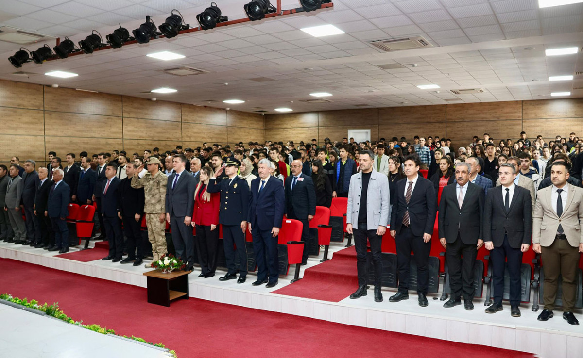 Kurtalan’da 12 Mart İstiklal Marşı’nın kabulü ve Mehmet Akif Ersoy anıldı