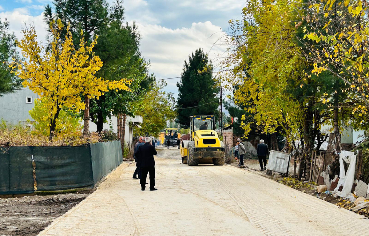 Kurtalan’da Kayabağlar Caddesi’nde Yol Çalışmaları Başladı