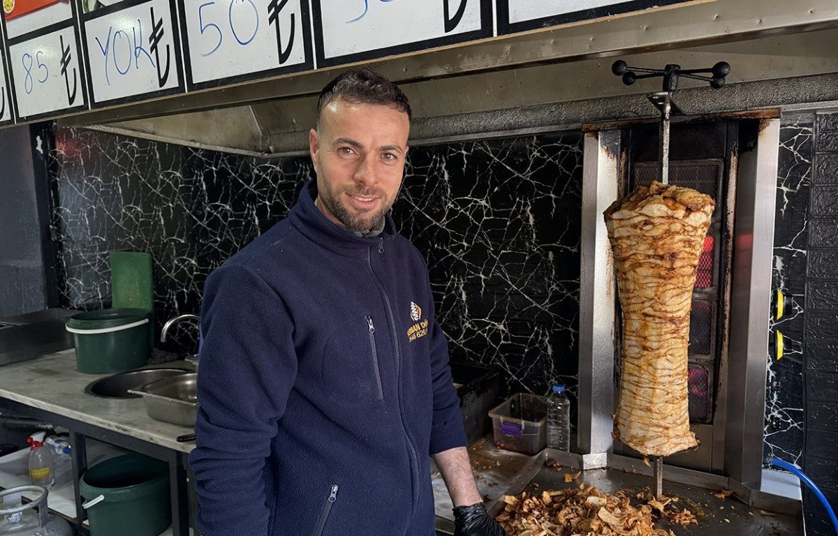 Kurtalan’da Yemek Fiyatları Uçtu, Tavuk Dönere Talep Arttı