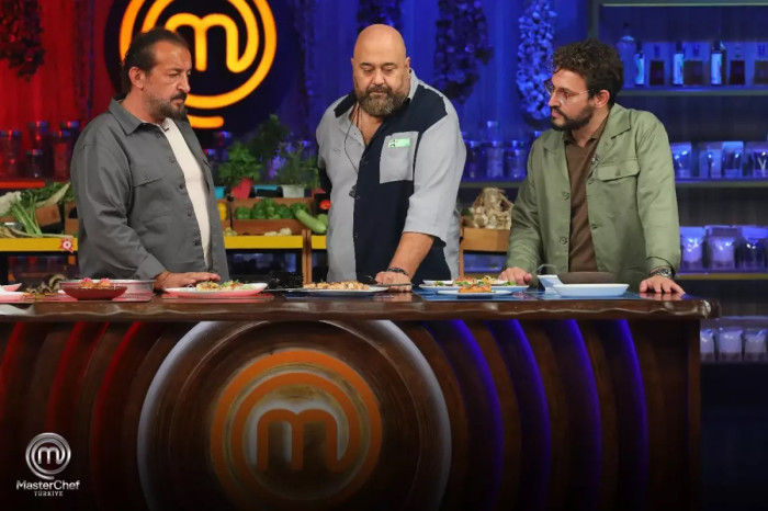 MASTERCHEF POTAYA KİM GİTTİ? Potaya Kim girdi? Bu hafta potada kim var? Dün akşam eleme adayı kim oldu? 15 Kasım 2024 MasterChef potaya kim gitti?