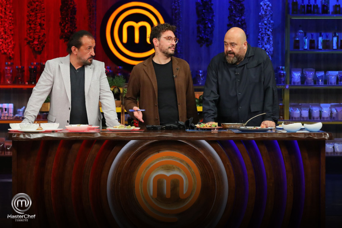 MASTERCHEF POTAYA KİM GİTTİ? Potaya Kim girdi? Bu hafta potada kim var? Dün akşam eleme adayı kim oldu? Dün akşam MasterChef Eleme adayı kim oldu? 9 Ekim 2024 MasterChef potaya kim gitti?