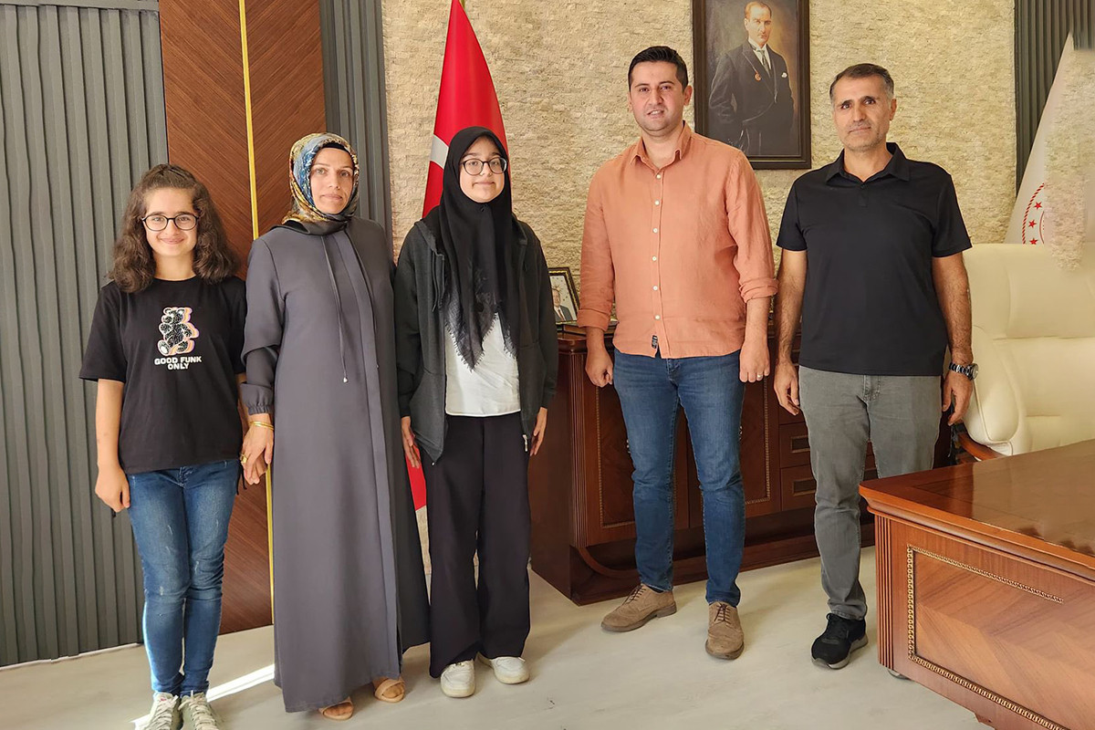 Siirt Eruh’ta Başarılı Öğrenciler Ödüllendirildi