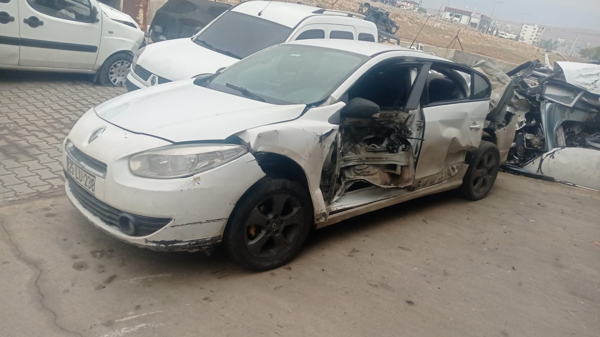 Siirt Kurtalan’da Mobil Raylı Araç Otomobile Çarptı: 4 Yaralı