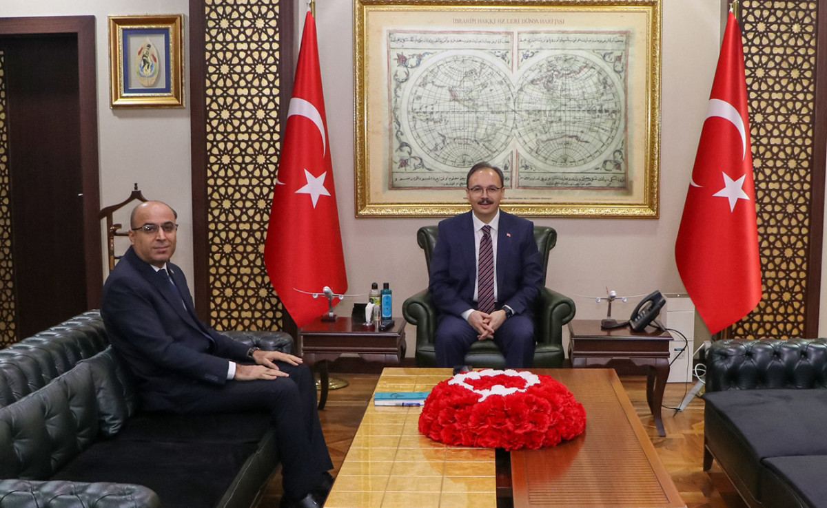 Siirt Valisi, Yeni Bölge Müdürünü Makamında Ağırladı